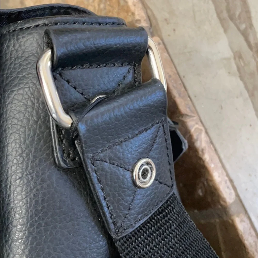 Kenneth Cole Reaction this kenneth